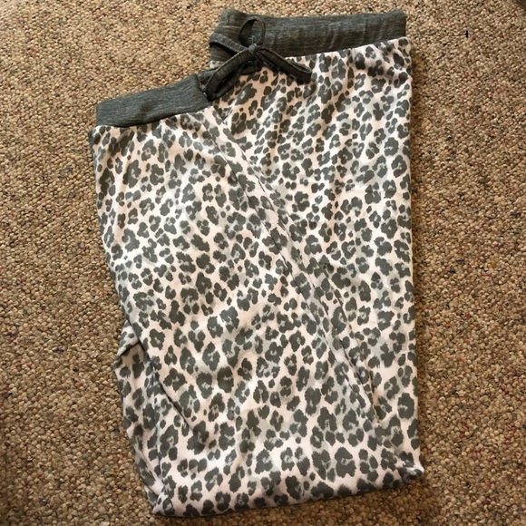 ๐ Rae Dunn Happy DO NOT DISTURB Raglan Top & Jogger Set PJs - Picture 5 of 12